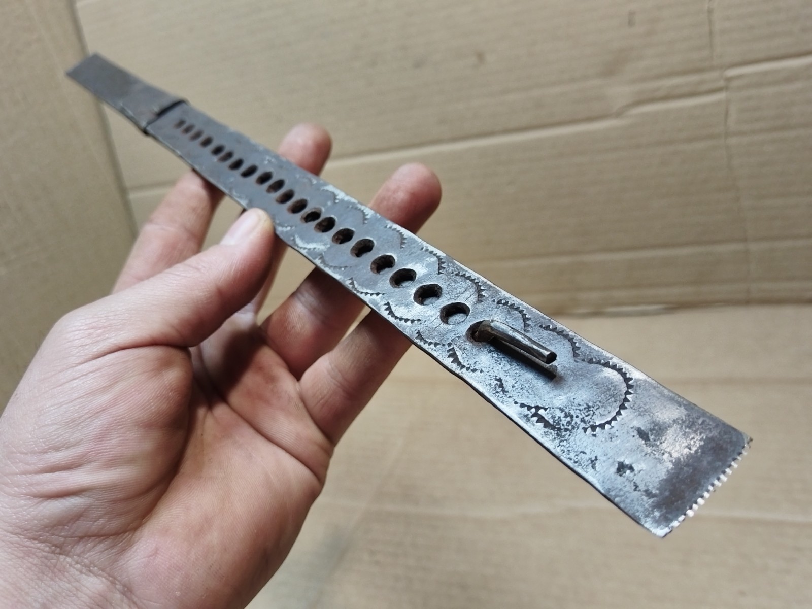 ANTIQUE DECORATED HAND FORGED LOOM MEASURE FORGED TENSIONER FOR WEAVING LOOMS