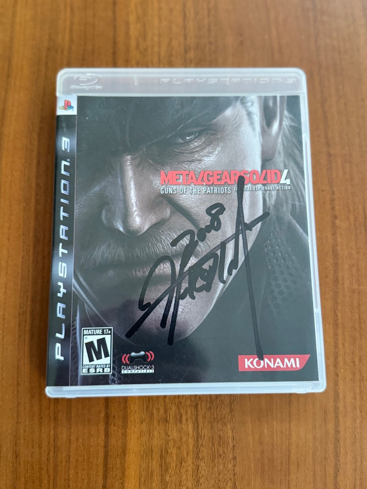 Metal Gear Solid 4 Guns of The Patriots PS3 Signed Hideo Kojima & Yoji Shinkawa