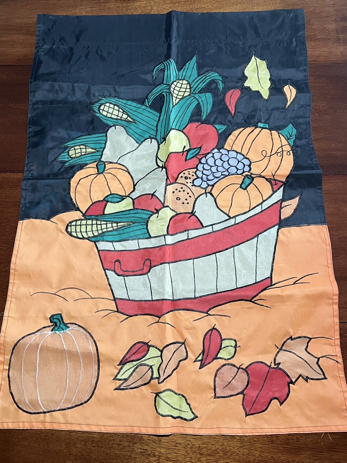 Vintage Nylon Veggie Basket Harvest Fall Leaves House Flag Banner 39.5" x 27.5"