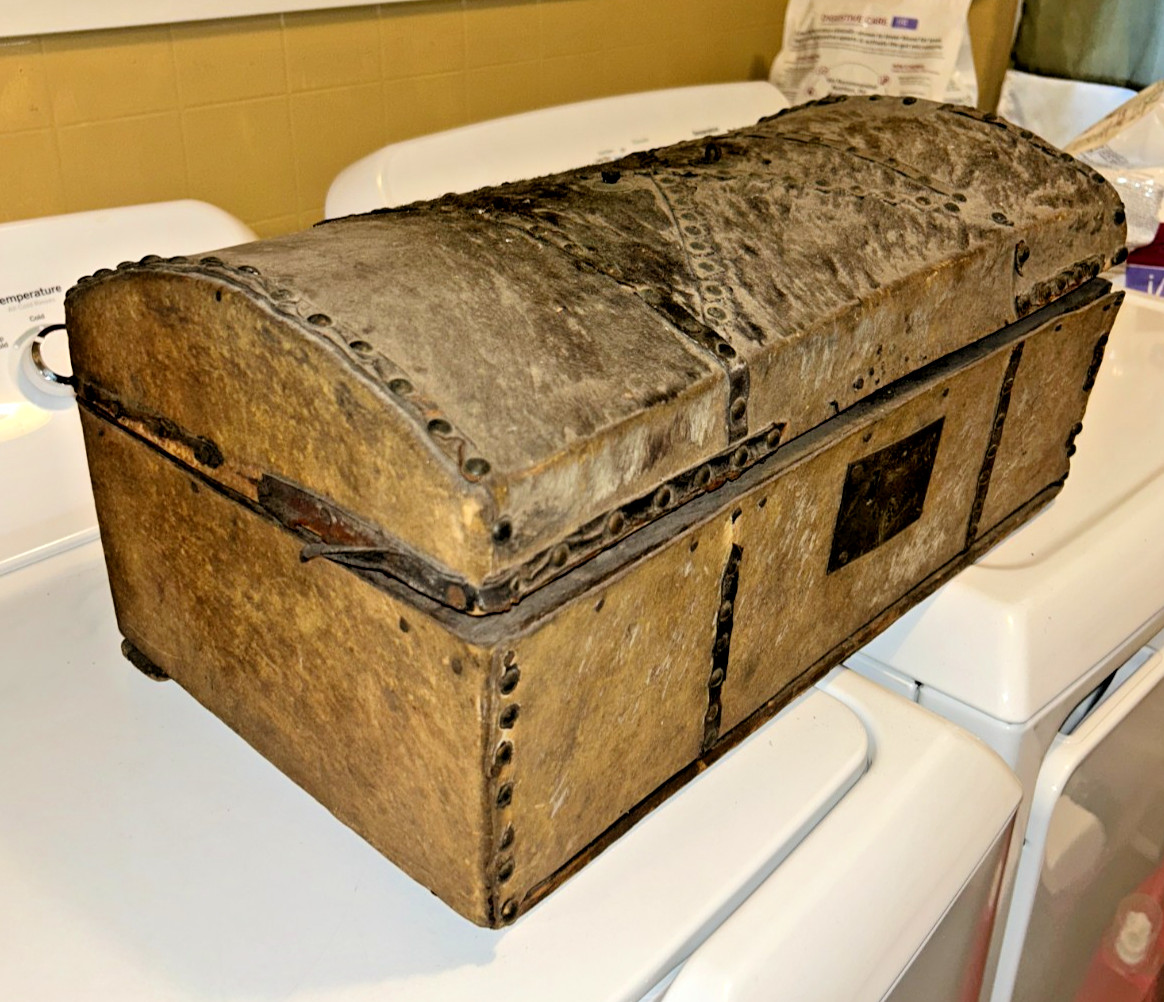 Antique Large Wooden Covered with Leather Steam Truck, Luggage, Travel 20"