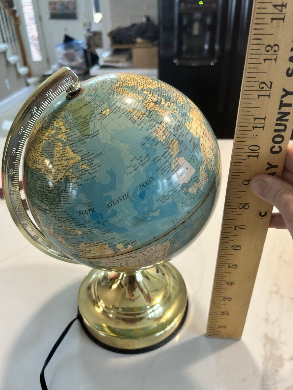 VTG Spinning Globe Lamp Likely 1980 Underwriters Labs. Touch Control 4 Light UPS