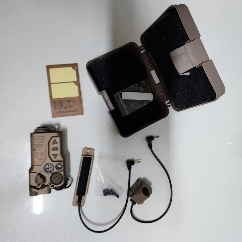 Watson Raid X Green Laser Survival Gun Toy