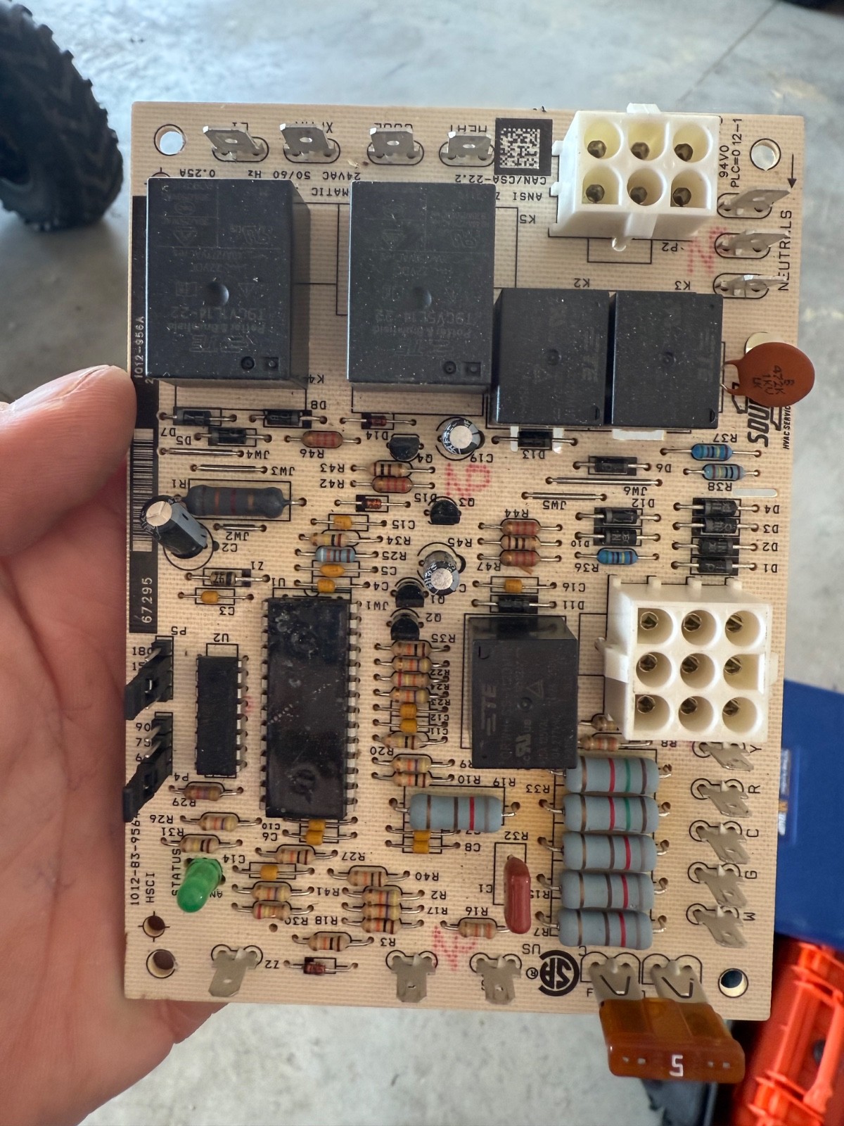 YORK 1012-956A Furnace Control Circuit Board SOURCE 1 67295