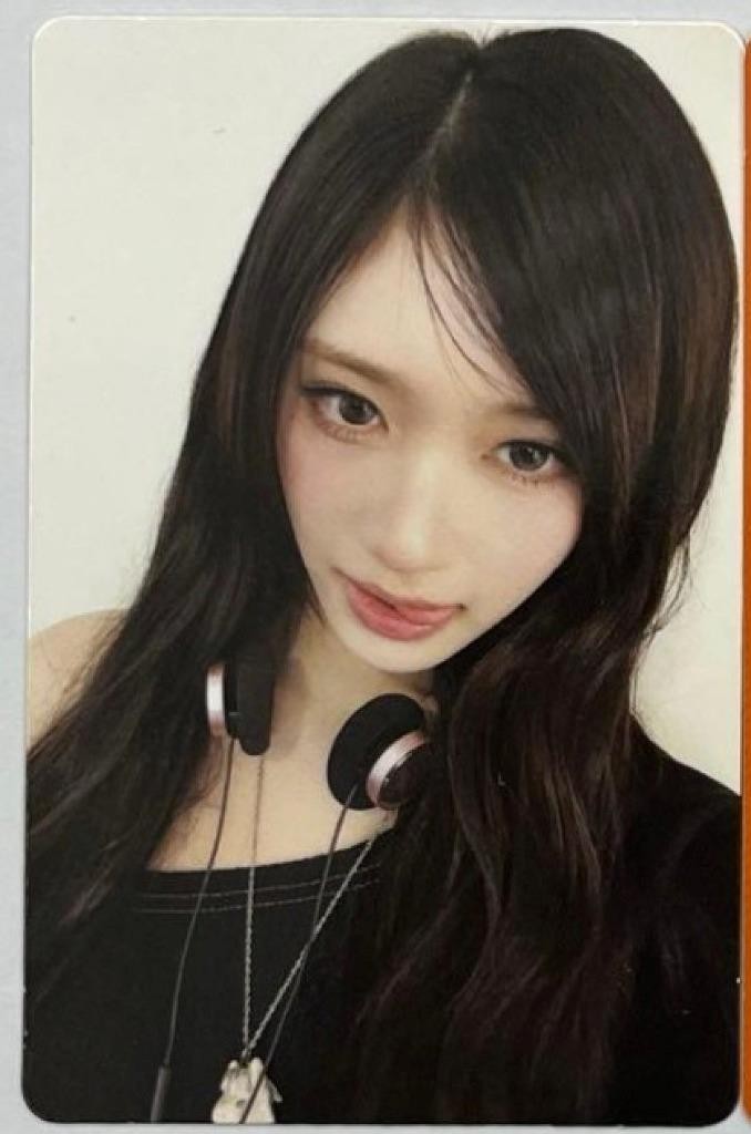 IVE LEESEO 2nd ALBUM "REVIVE+" Photo Card, Musickorea *