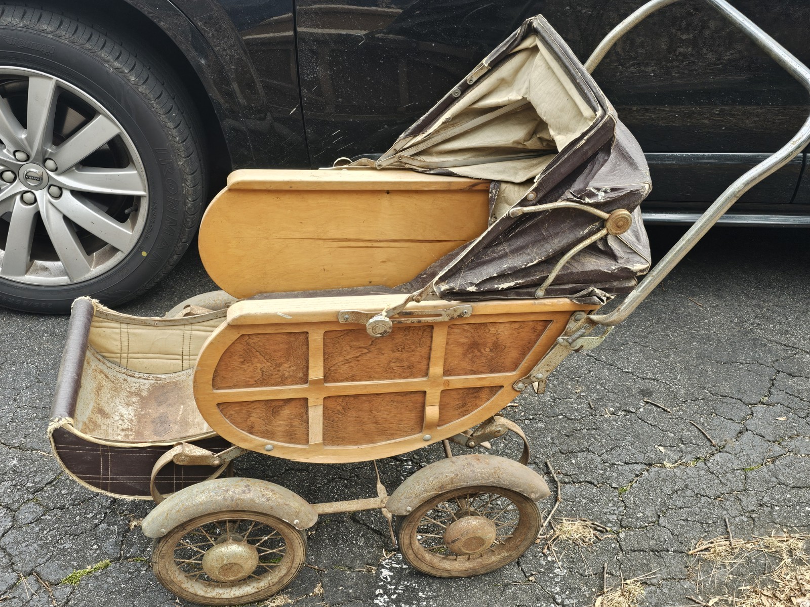 Antique Vintage Baby Carriage Stroller Buggy w/ Canopy