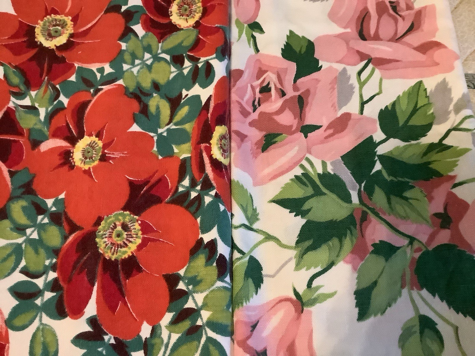 VINTAGE TOWEL RUNNER  WILENDUR Lot 2 ROSES