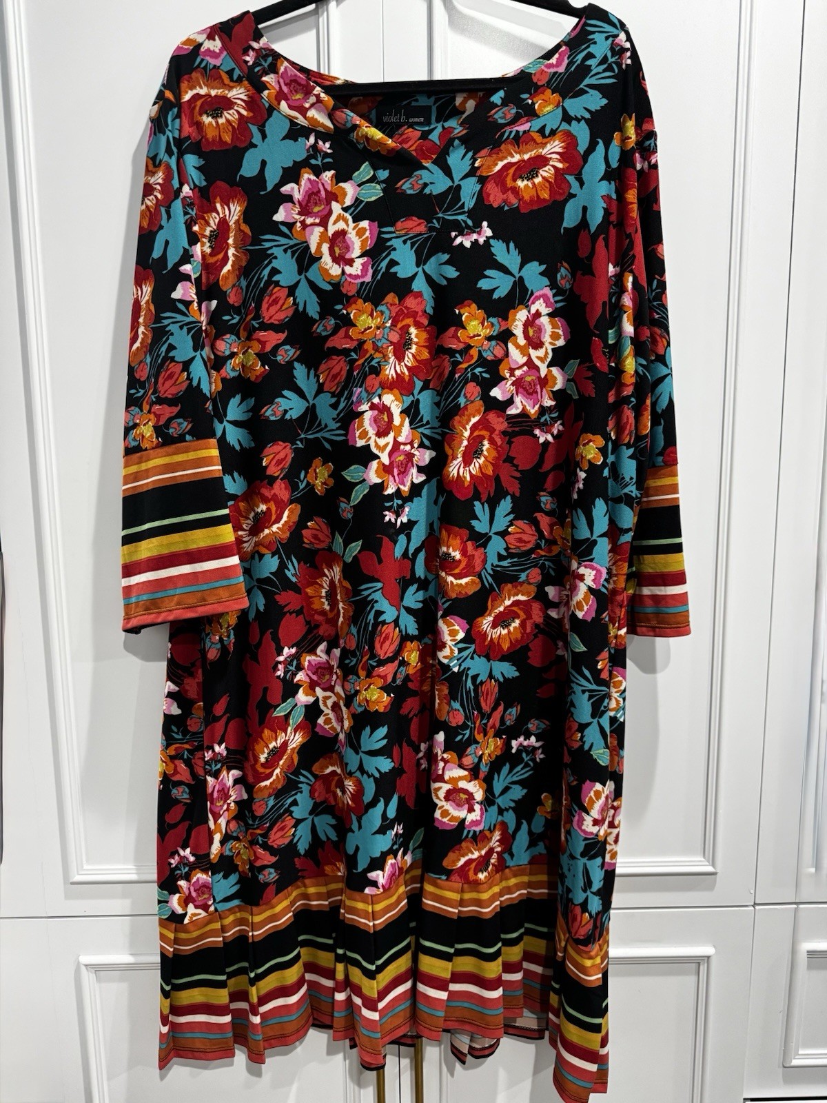 Violet B Women’s 3X Women’s Plus Black Floral Long Sleeve Bottom Pleated Dress