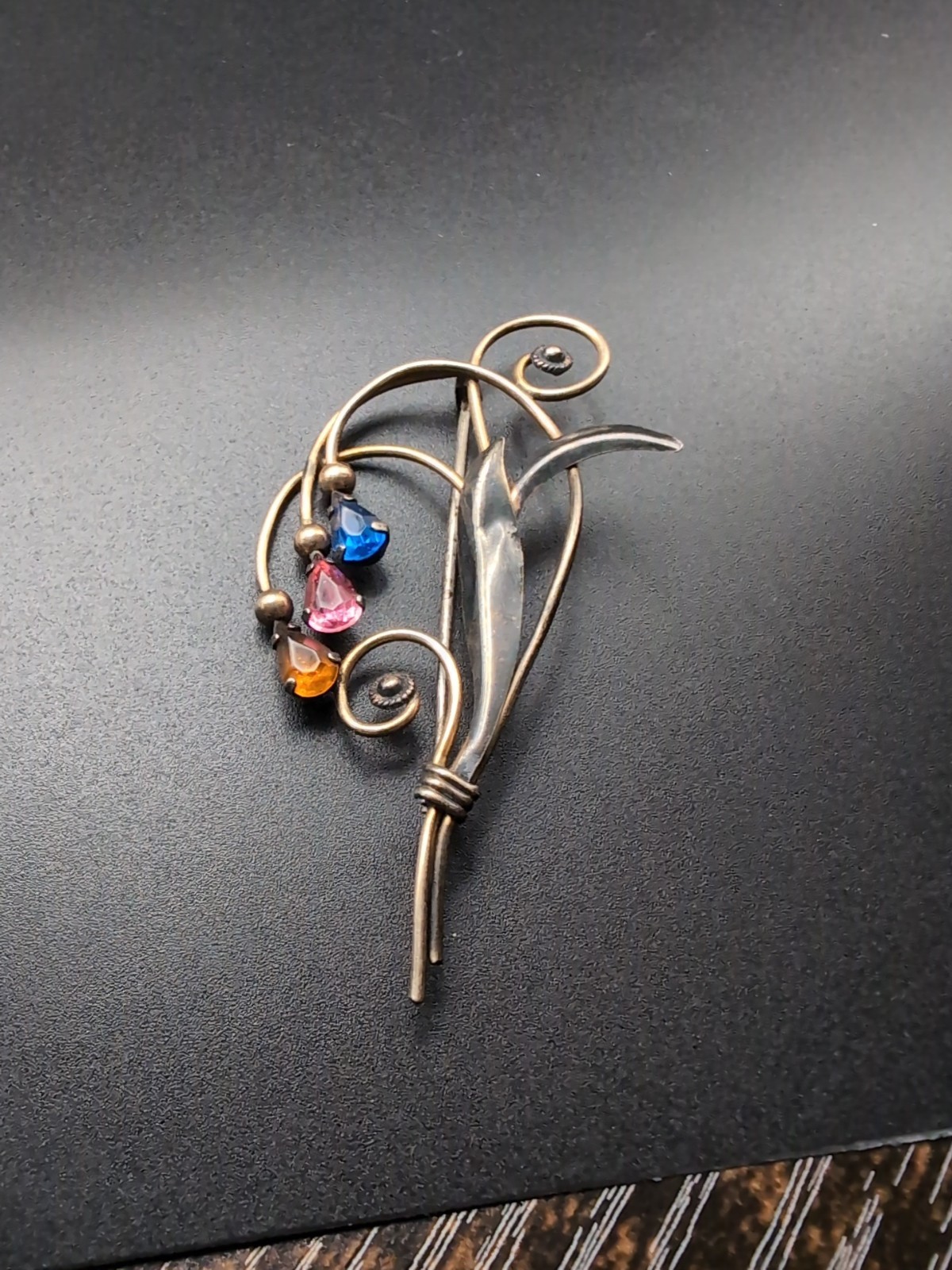 Vintage Van Dell Flower Brooch 1/20-12K-G.F. On Sterling w/3 Pear Shaped Stones