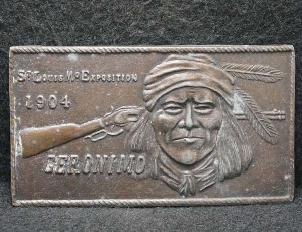 XB19114 VINTAGE 1970s **GERONIMO** INDIAN CHIEF ST. LOUIS EXPEDITION BELT BUCKLE