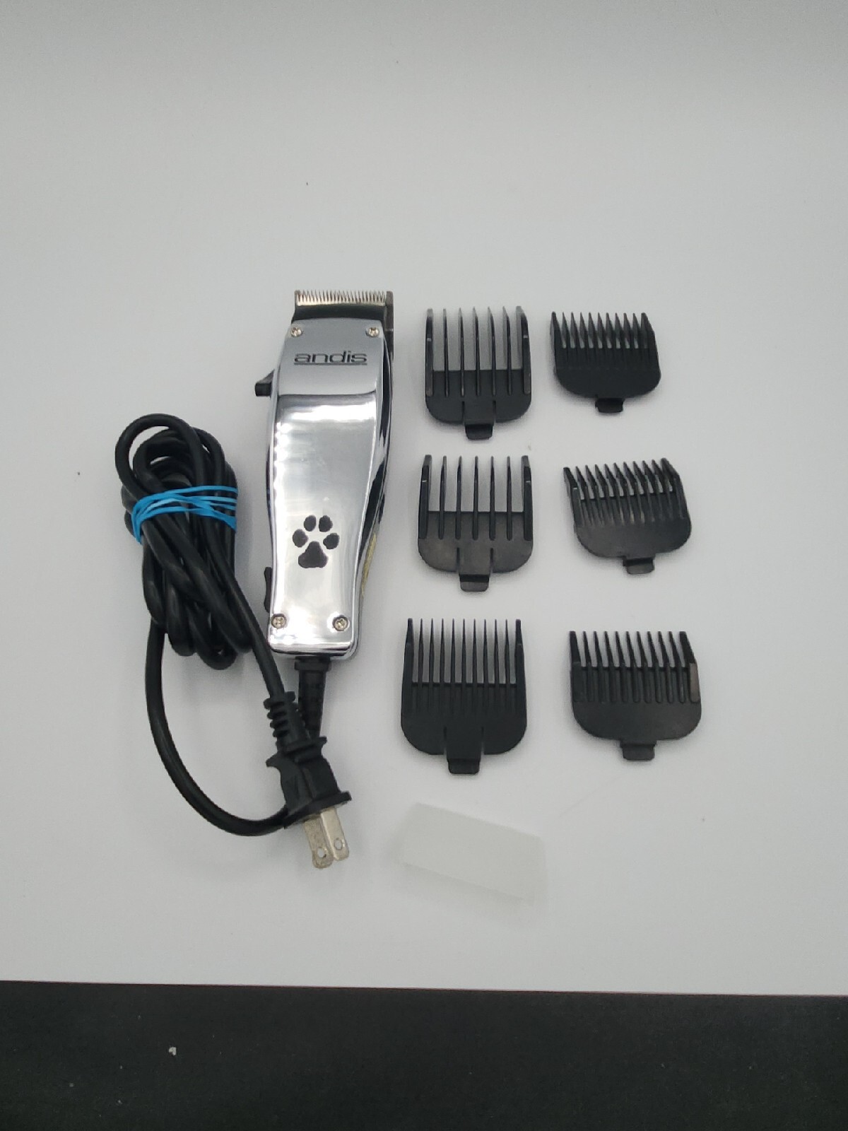 Andis Home Pet Clipper MC-2A Adjustable Dog Grooming Clippers & 6 Guards