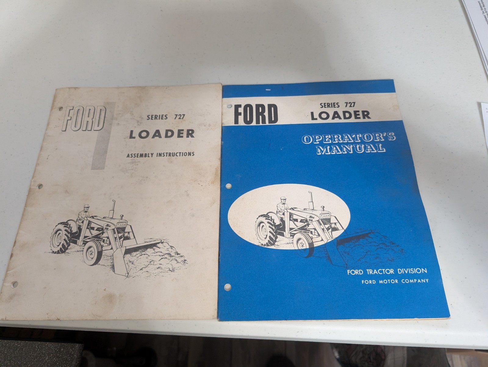 VINTAGE FORD TRACTOR 727 LOADER ASSEMBLY INSTRUCTIONS & OPERATOR MANUAL