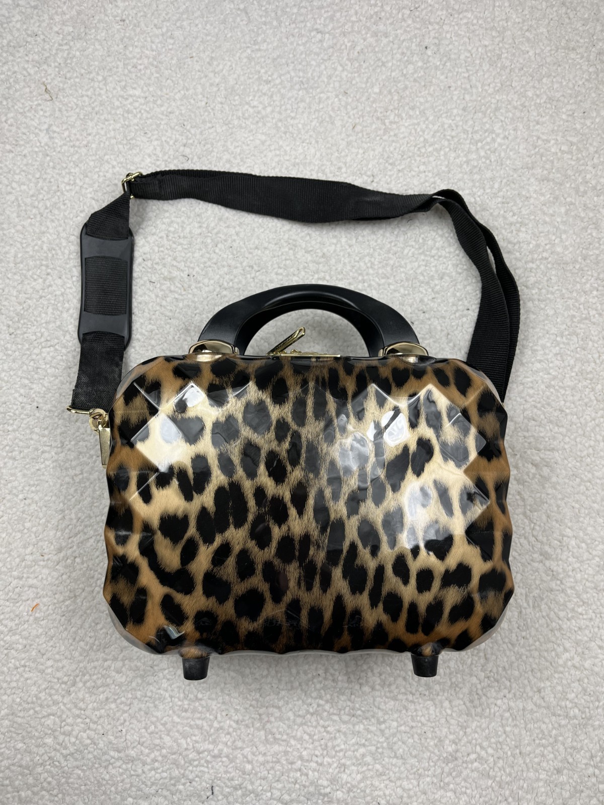 Triforce Elite Performance Travel Wear Hard Shell Cheetah Print Bag Case Makeup