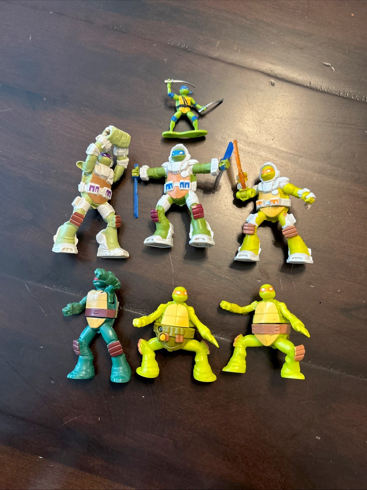 Teenage Mutant Ninja Turtles Action Figures Lot of 7 