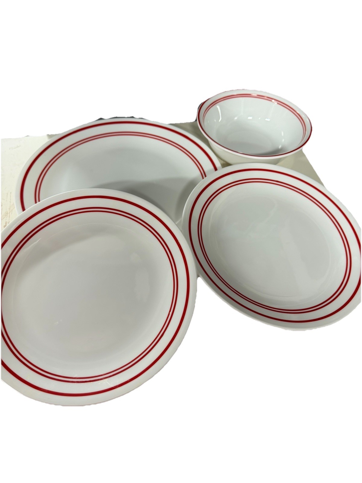Lot Of 4 Corelle Classic Cafe Red Stripe Lunch Plates dinner & Bowl Mint