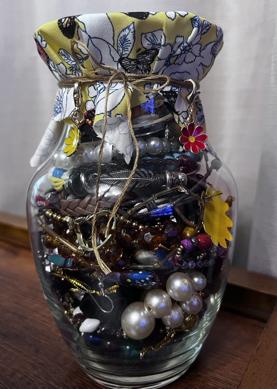 Jewelry Jar Lot that contains Vintage and modern pieces. 