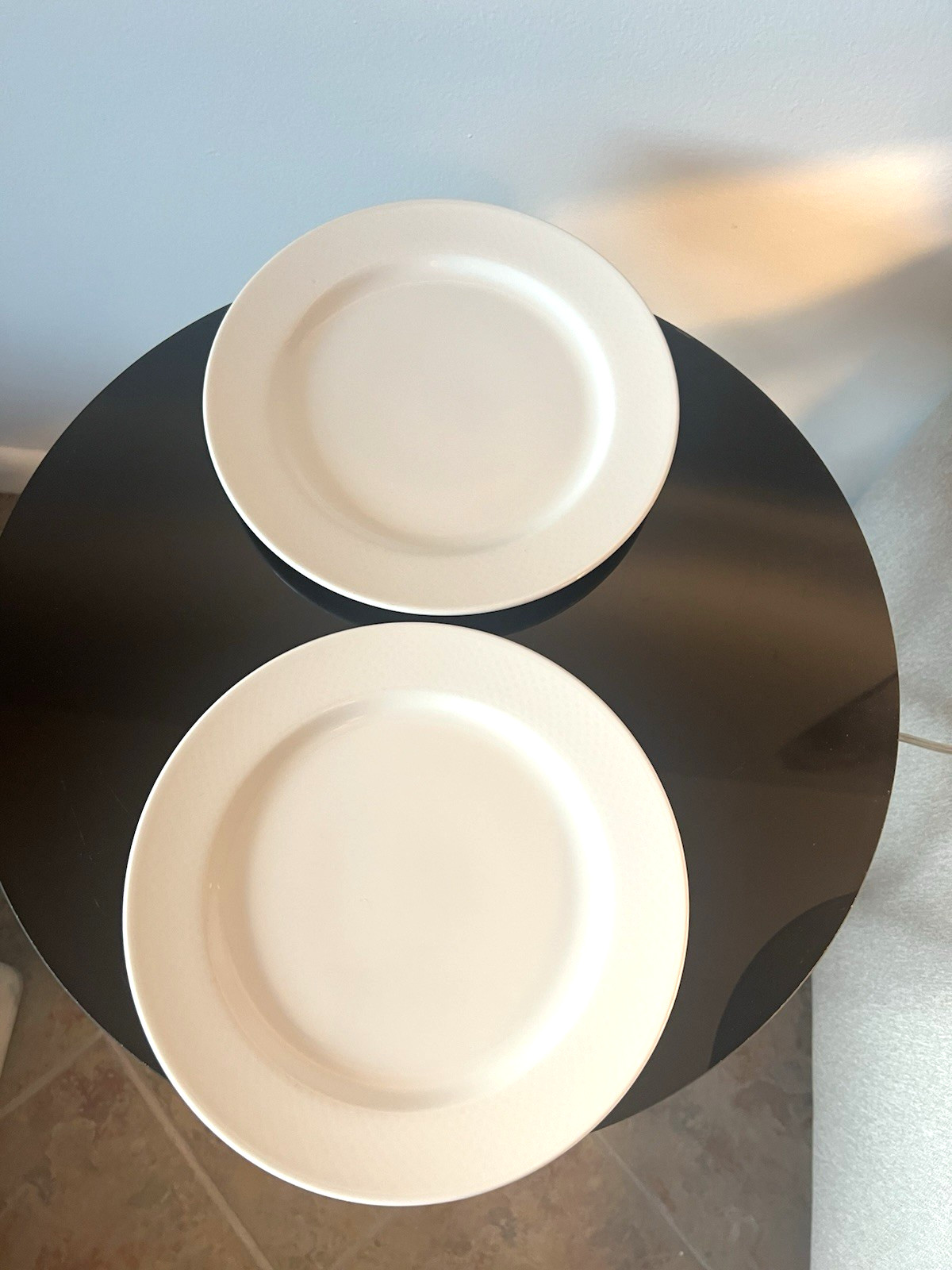 VILLEROY BOCH EASY WHITE LUNCHEON PLATE  9 3/8"  PAIR Vintage