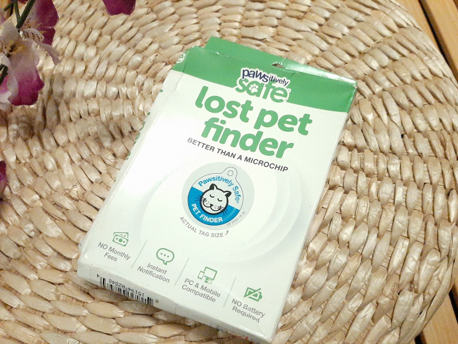 PAWSITIVELY SAFE LOST PET FINDER TAG ( CAT , DOG) PET TRACKER