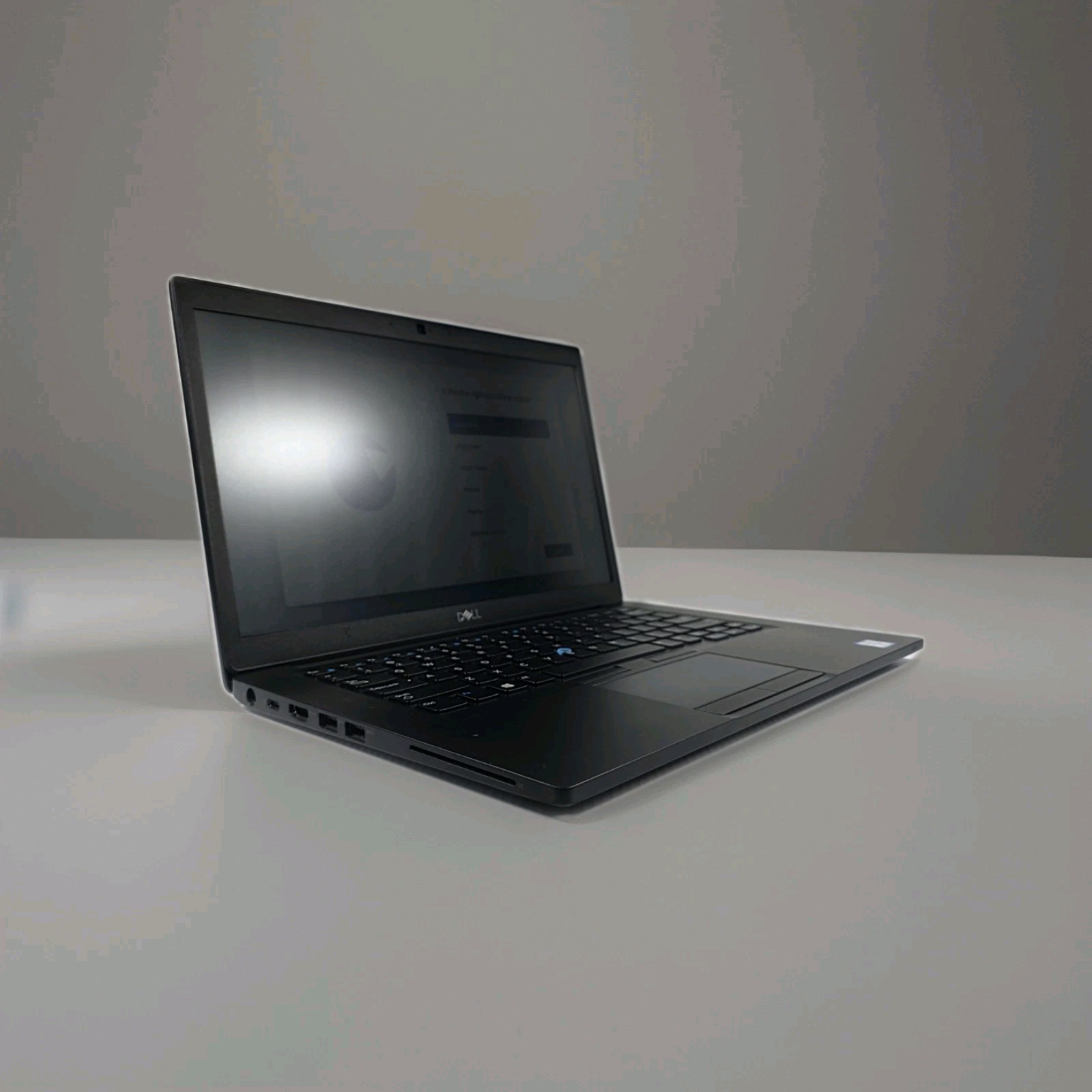 Dell Latitude 7490 14" FHD Intel i5 8th Gen 16GB  256GB SSD Windows 11  LTE 