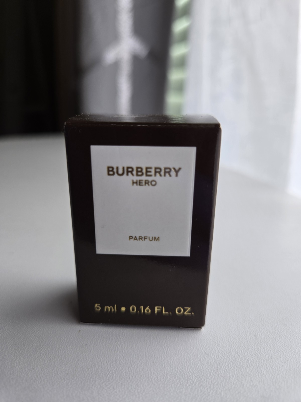 Burberry Hero Parfum Spray 5 ml 0.16 fl oz Sample Size Men's Fragrance