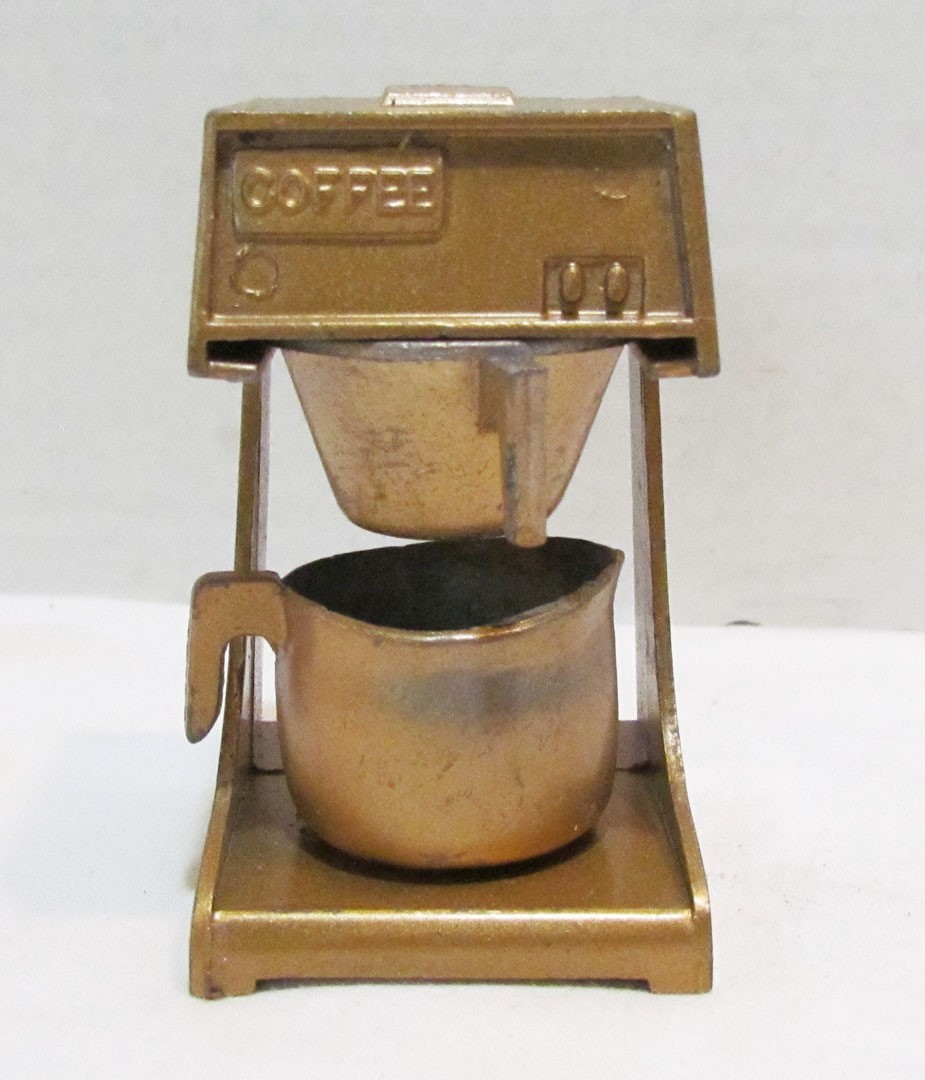 DURHAM INDUSTRIES DOLLHOUSE MINIATURE METAL COFFEE MAKER GOLD-TONE VINTAGE 1970s