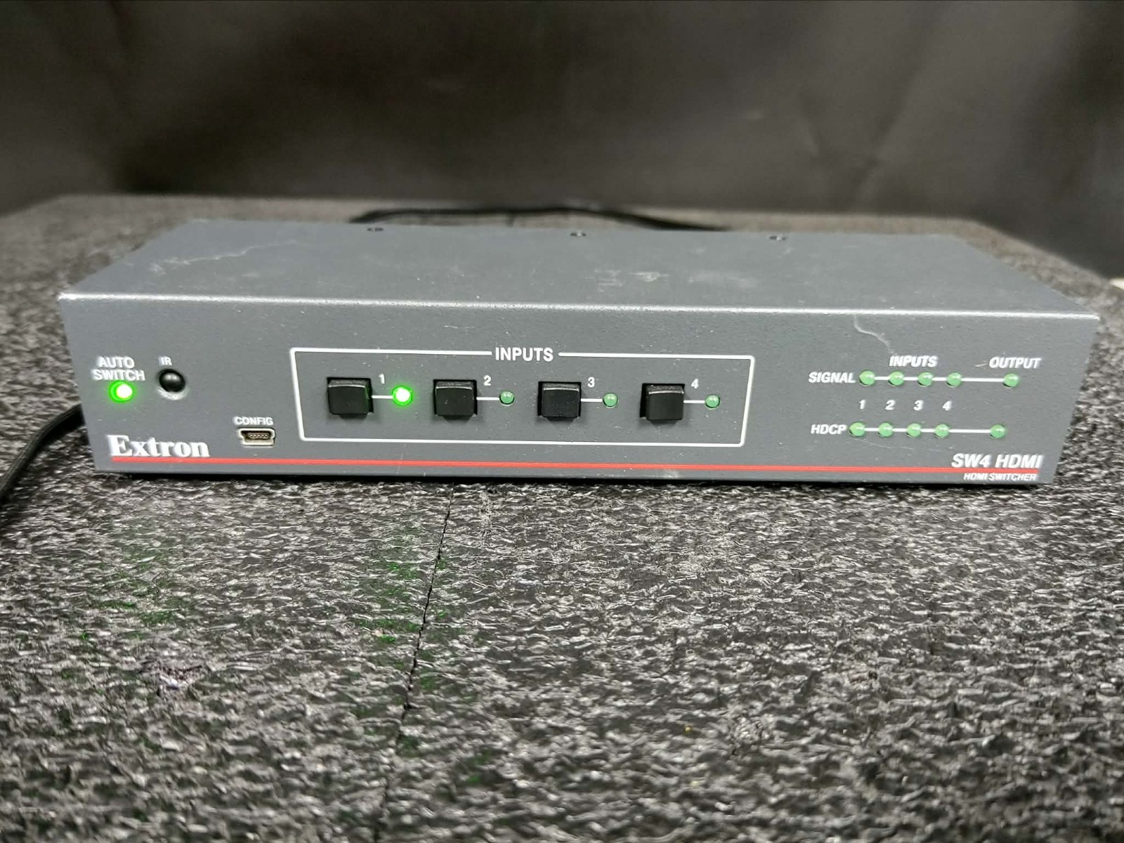 Extron SW4 HDMI HDMI Switcher w/ Power Supply