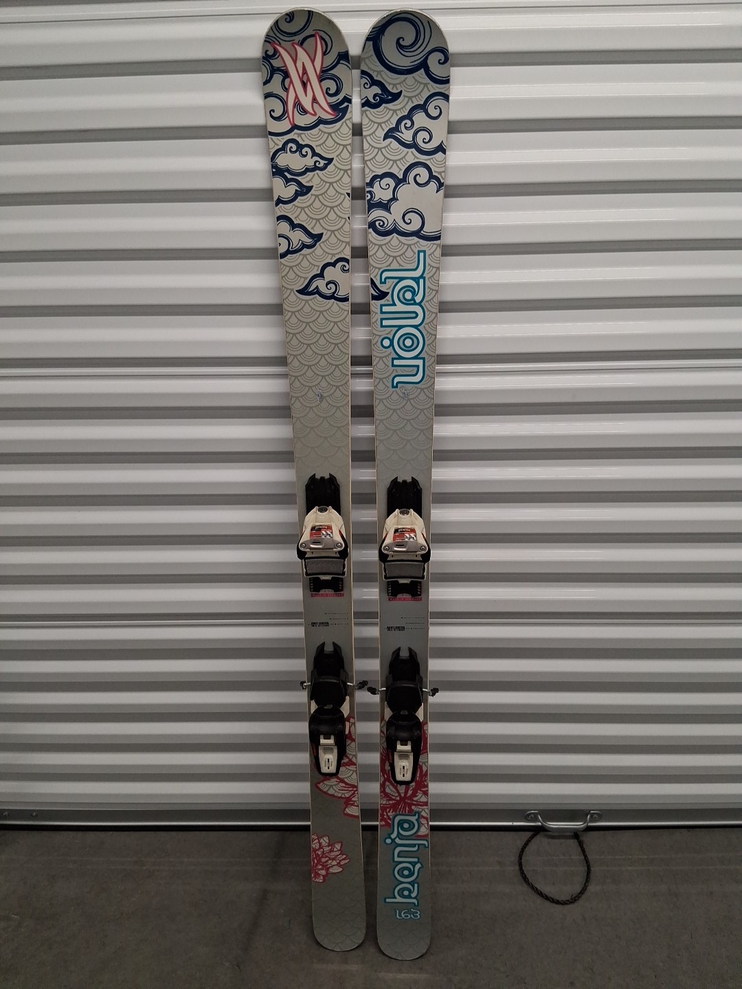 VOLKL Kenja 163cm Womens Demo Skis Marker Adjustable Bindings Womens NICE!