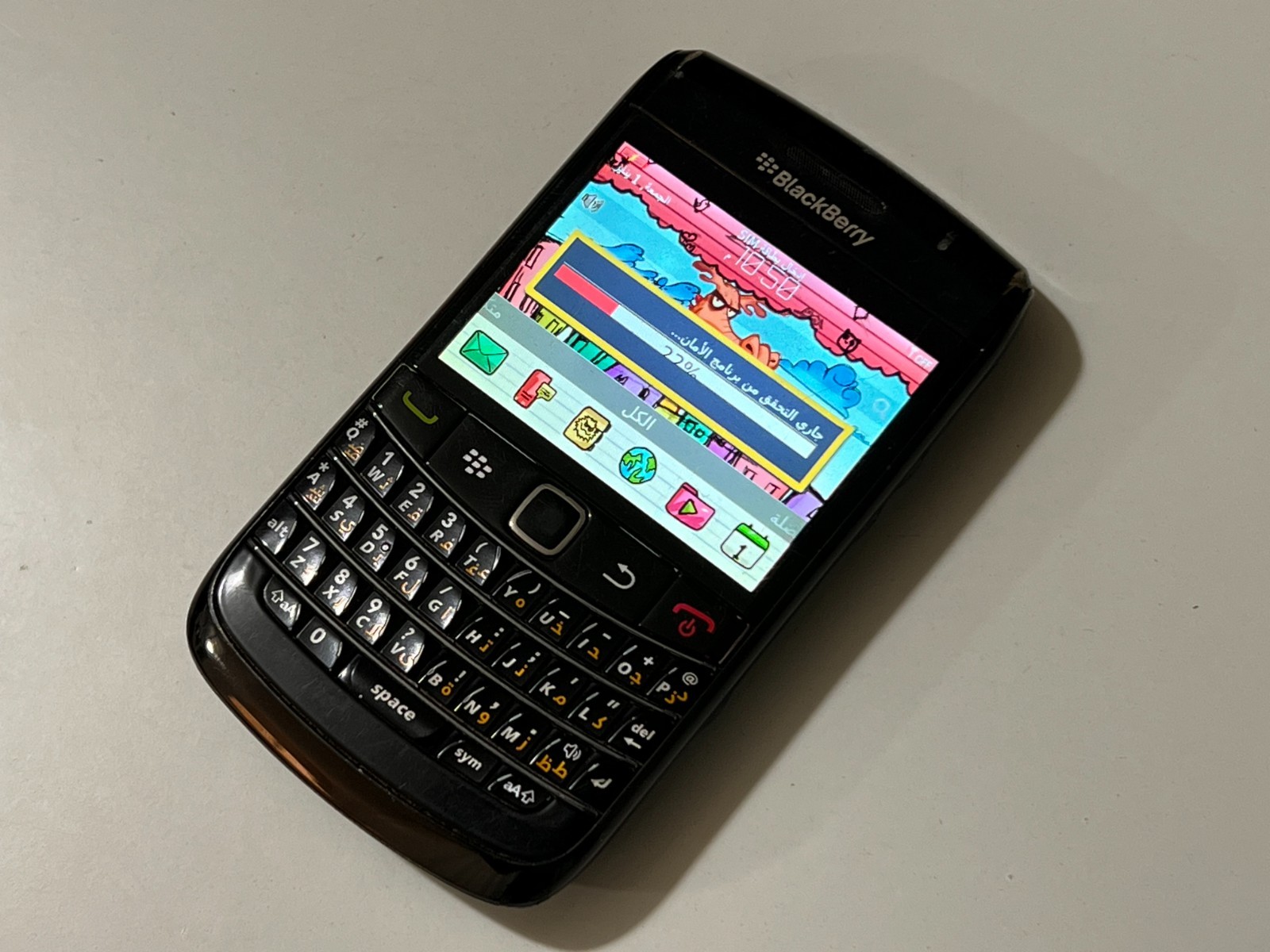 Blackberry 9780 Vintage cell phone Black color