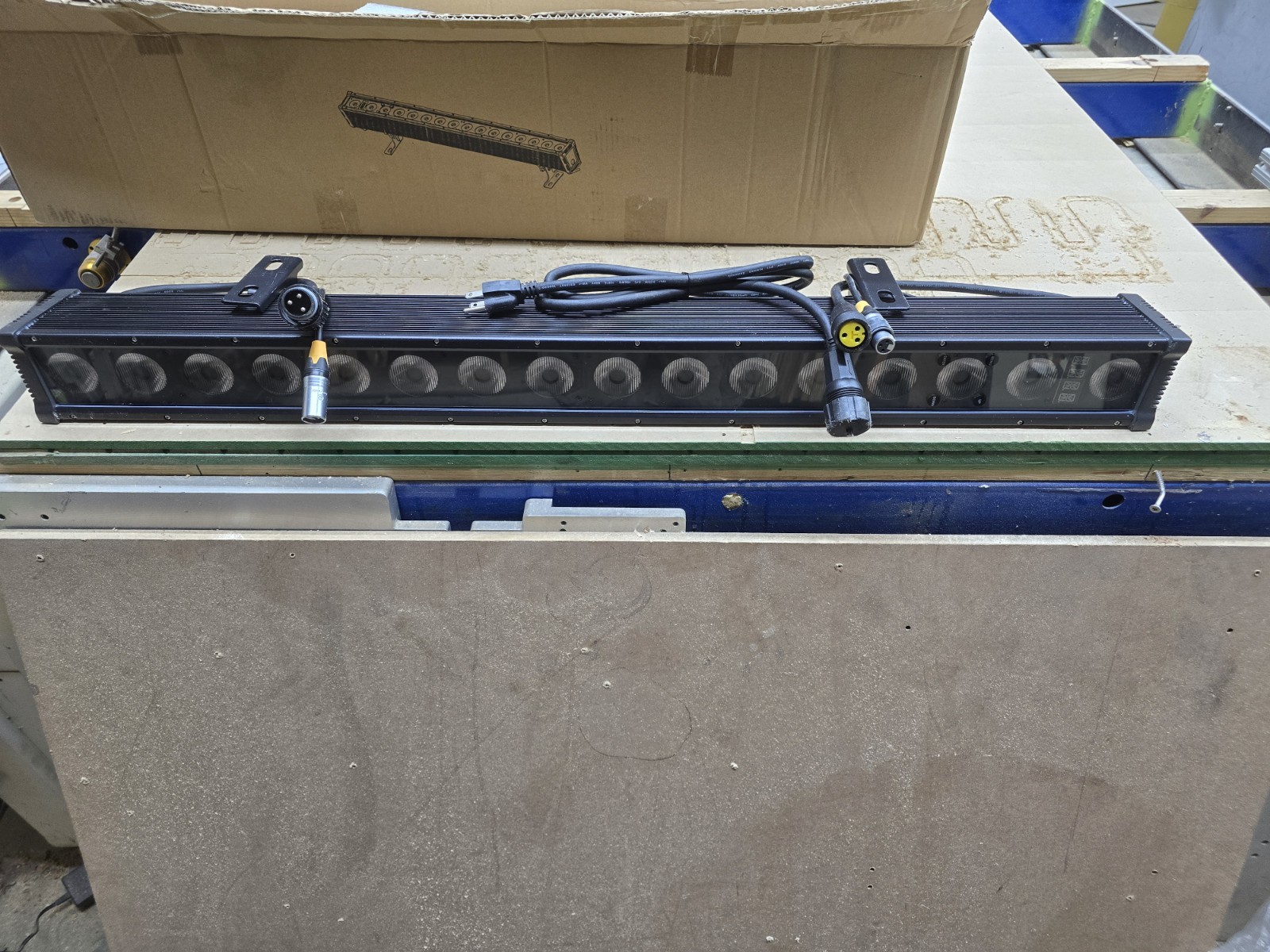 Like Blizzard MOTIF ATELIER 16FX  / Millions Of Color Combos / IP-65 RATED 