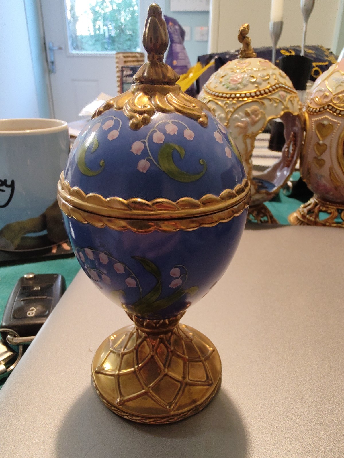 Vintage - House of Fabergé Musical Egg - Lily of the valley fantastic collectabl