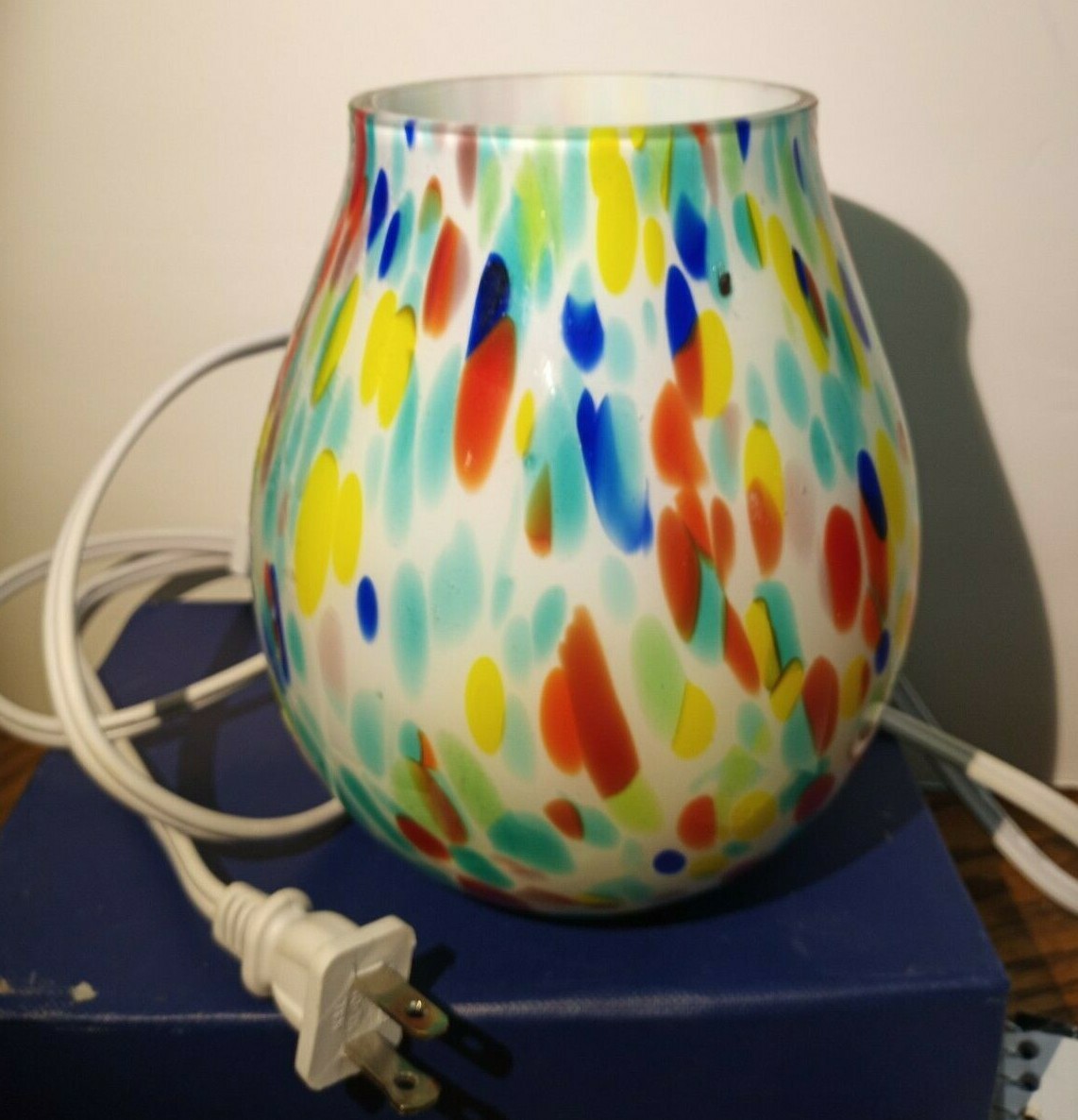 Glass Table Lamp with Speckled Globe
