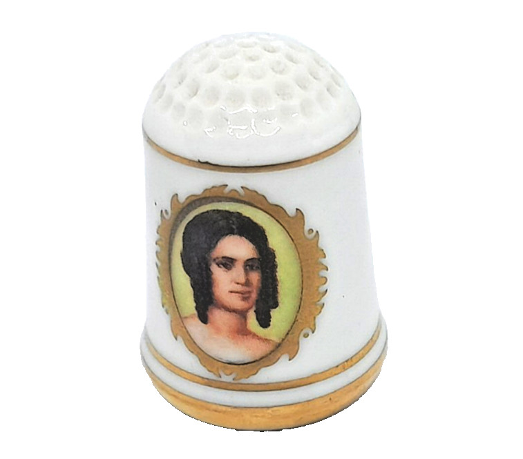 1978 First Lady Fine Bone China Franklin Porcelain Thimble - Sarah Polk