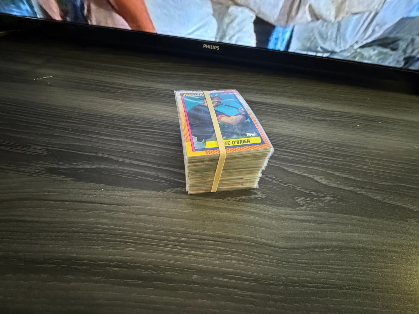 Lot of Vintage Baseball Cards(348)