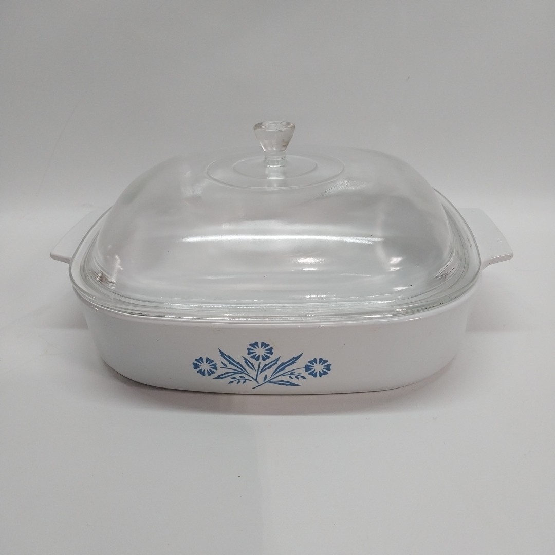 Corning Ware A-10-B Blue Cornflower 10" Casserole Dish w/ A-12-C Pyrex Lid VTG
