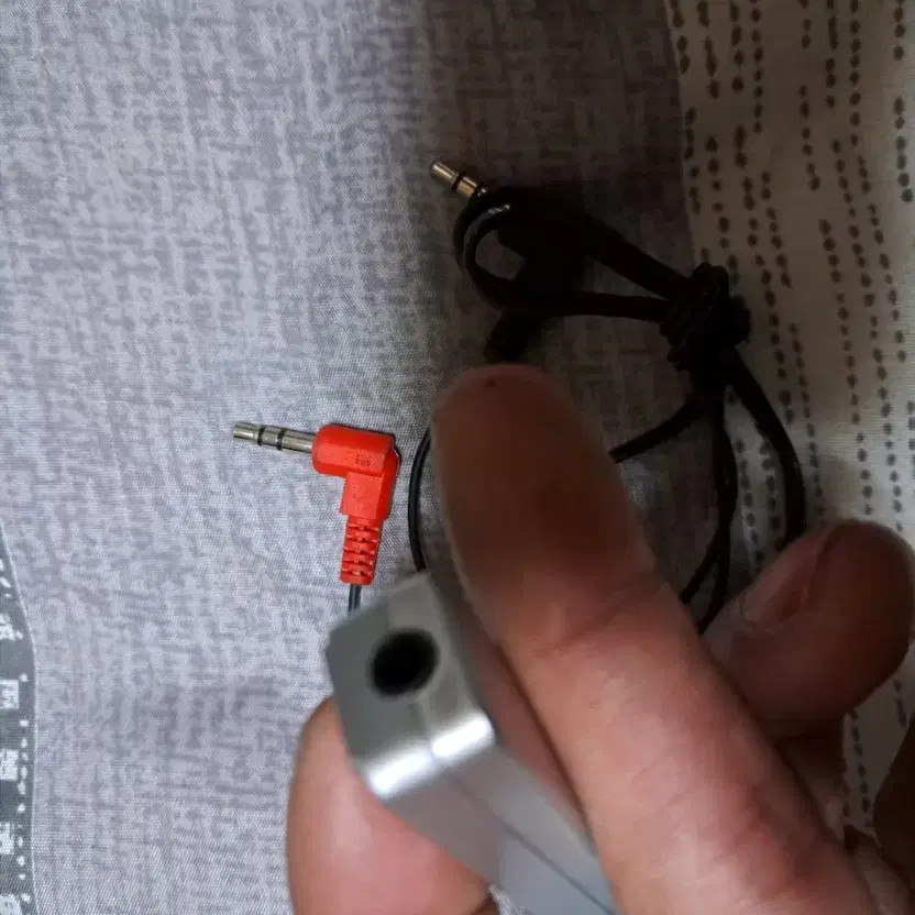 RS-805 Wired Controller with Face Buttons