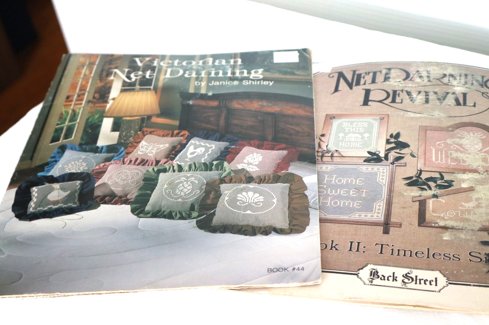 Vtg. Net Lace Darning Instruction Projects and Patterns Timeless Signs Pillows