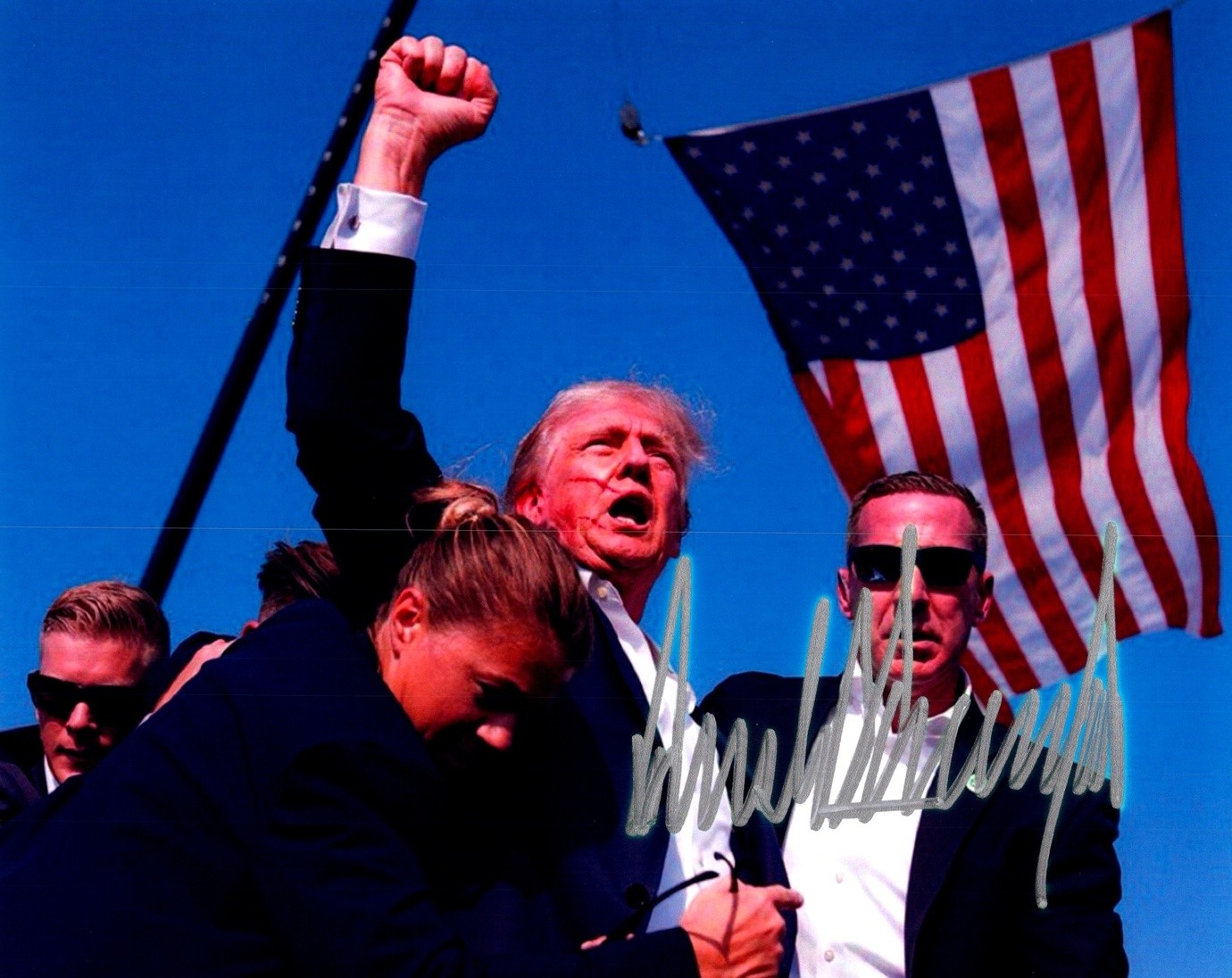 Donald Trump Rally Raised Yelling Signed Autographed Photo Authentic 8X10 COA