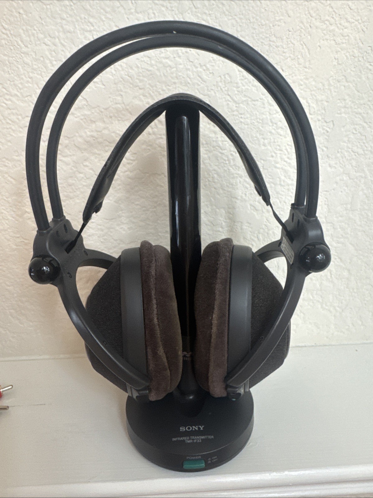 Sony MDR-IF610K Cordless Stereo Headphone System - Complete