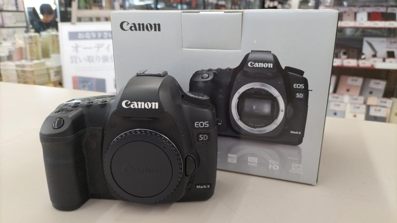Canon 5D Mark II DSLR Camera 21.1MP Full Frame CMOS Live View Used From Japan