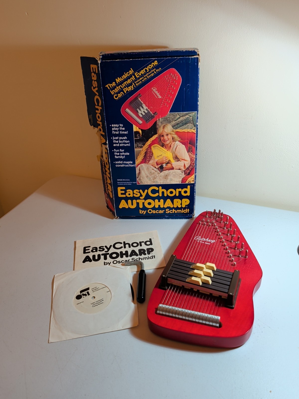 Vintage Oscar Schmidt Easy Chord Auto Harp Model OS-6 18 String w/ Box & Tuner 