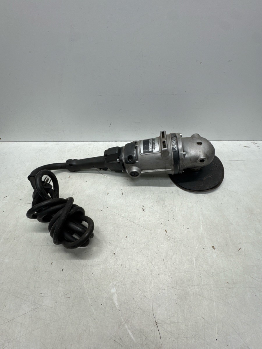 Black and Decker Heavy Duty Wildcat Grinder 4076 (P03060901)