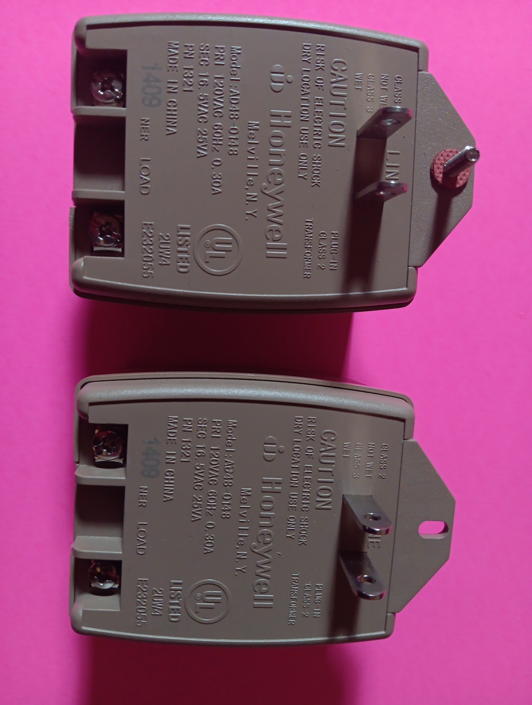 Honeywell 1321 16.5V AC 25 VA Plug-In Transformer Lot Of 2