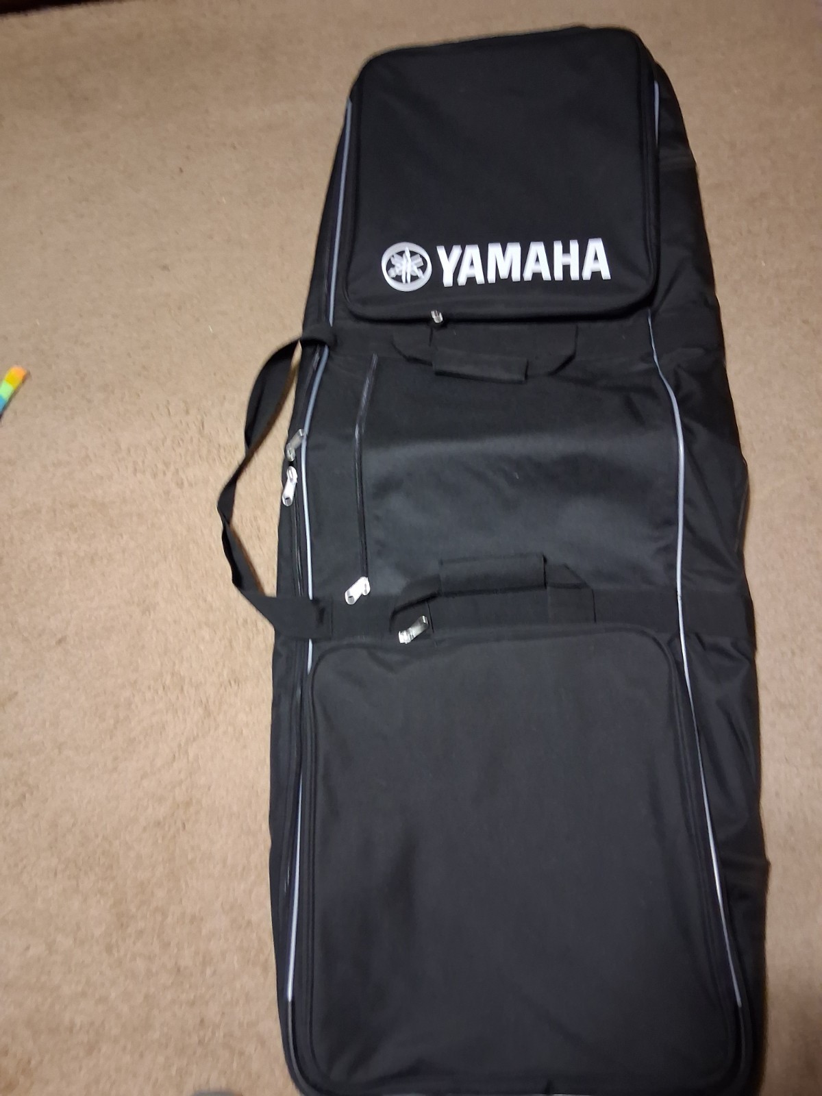 Yamaha Black Fabric Electronic Keyboard Case with Wheels, Carry Handle, Zipper