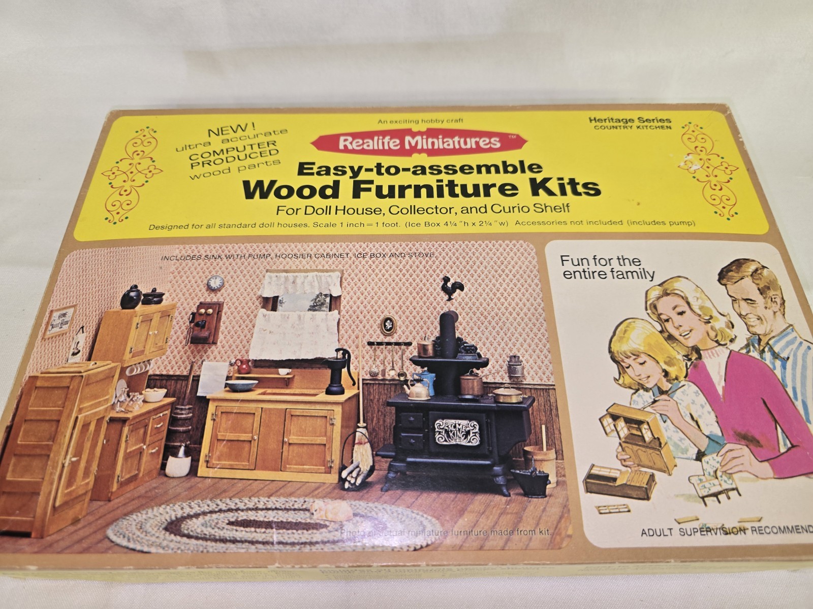 Vintage Country Kitchen ReaLife MINIATURES Kit #194 Heritage Series Open Box