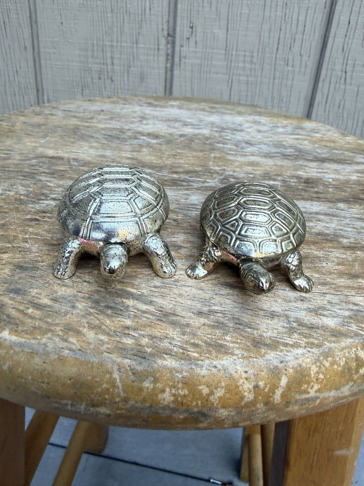 Lot Of 2 Vintage Turtle Trinket Boxes Pair Hinged Pill Box Reg MCM  Gold Silver