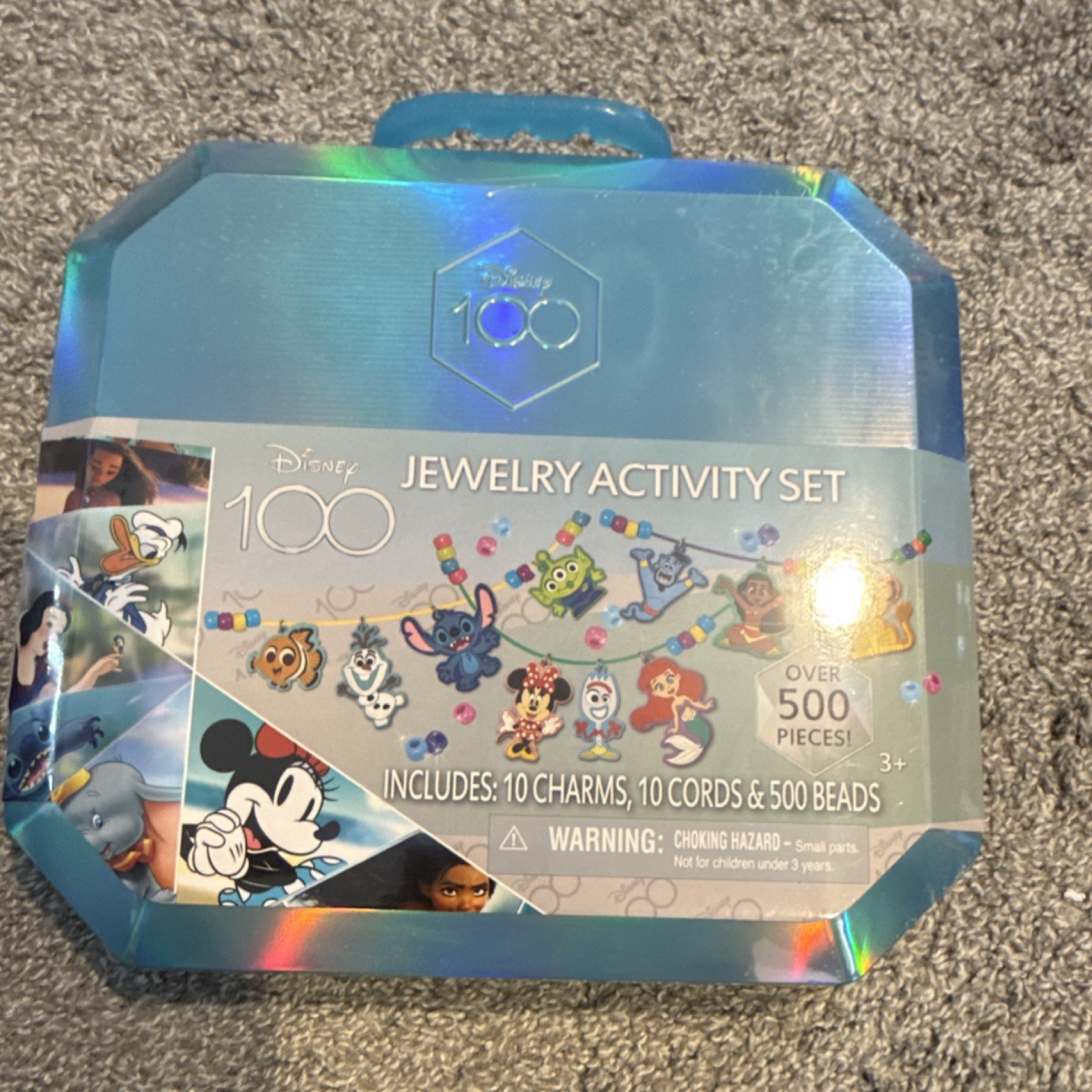 Disney Jewelry Activity Set Adjustable 500 Pieces Charms Cords Beads Multicolor