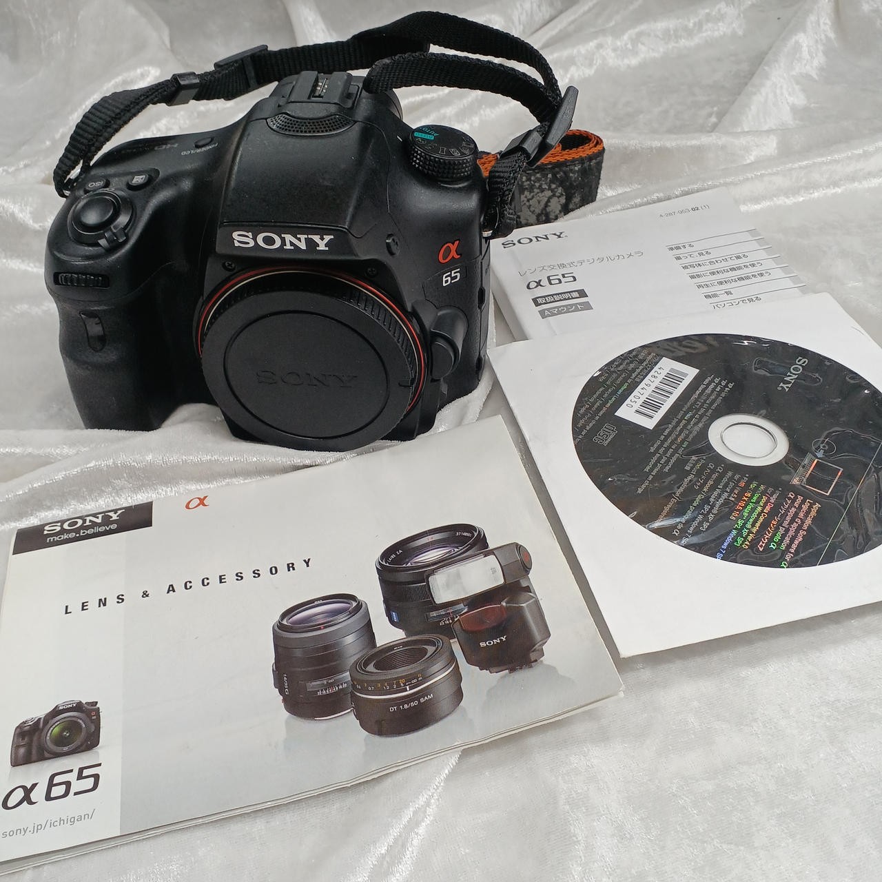 Sony SLT-A65V DSLR Camera 24.7MP APS-C CMOS Used From Japan