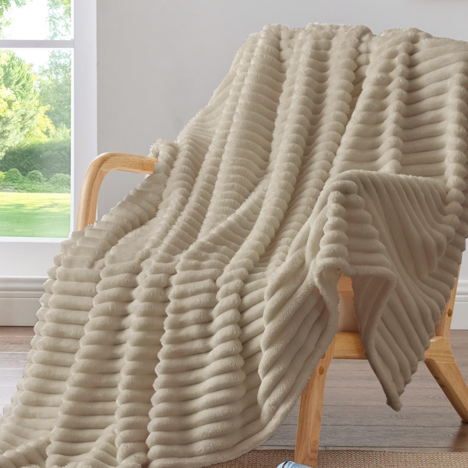 Fleece Throw Blanket 300G Soft Warm Striped Linen BEDELITE Couch 300GSM Fluffy