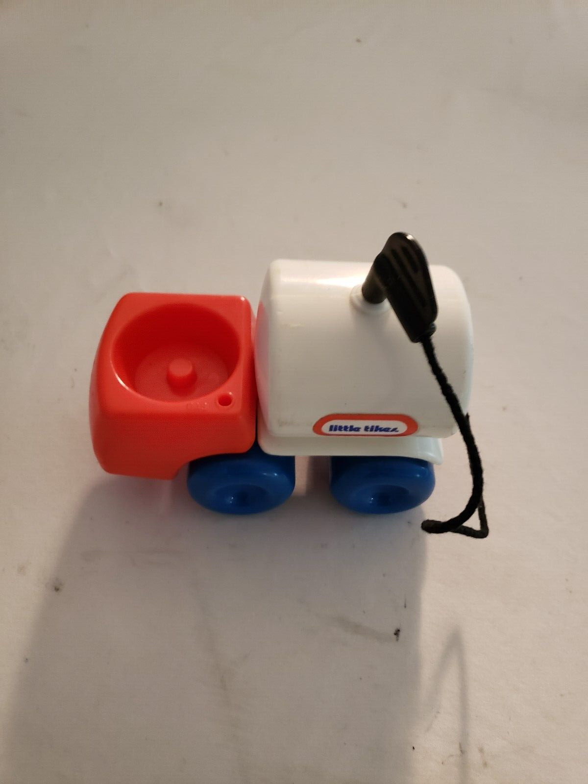 VTG Little Tikes Toddle Tots Oil Truck RED WHITE BLUE