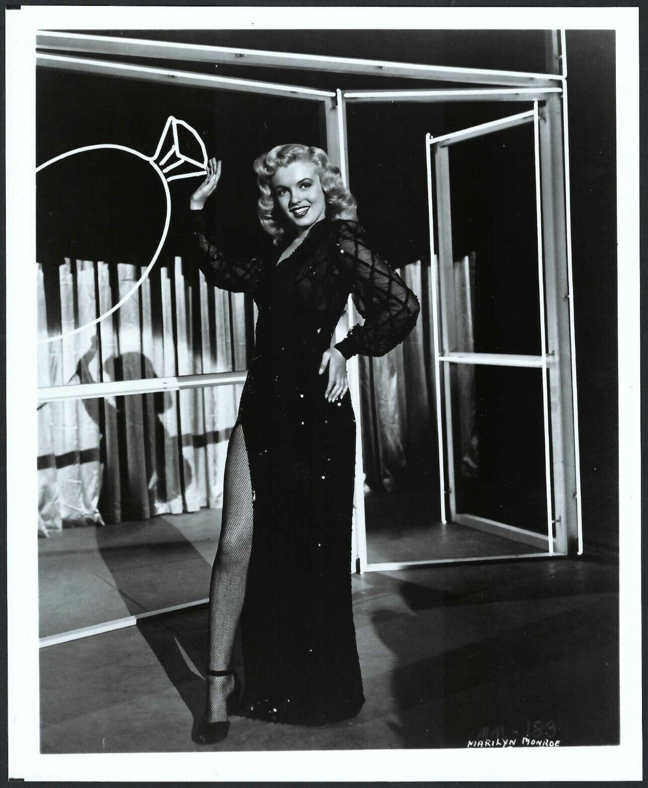 MARILYN MONROE VINTAGE ORIGINAL PHOTO HOLLYWOOD ACTRESS STUNNING ALLURING DRESS