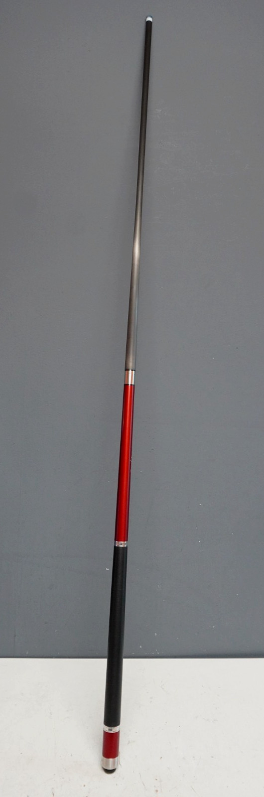 CUETEC CYNERGY SVB Ruby Pool Cue w/ case